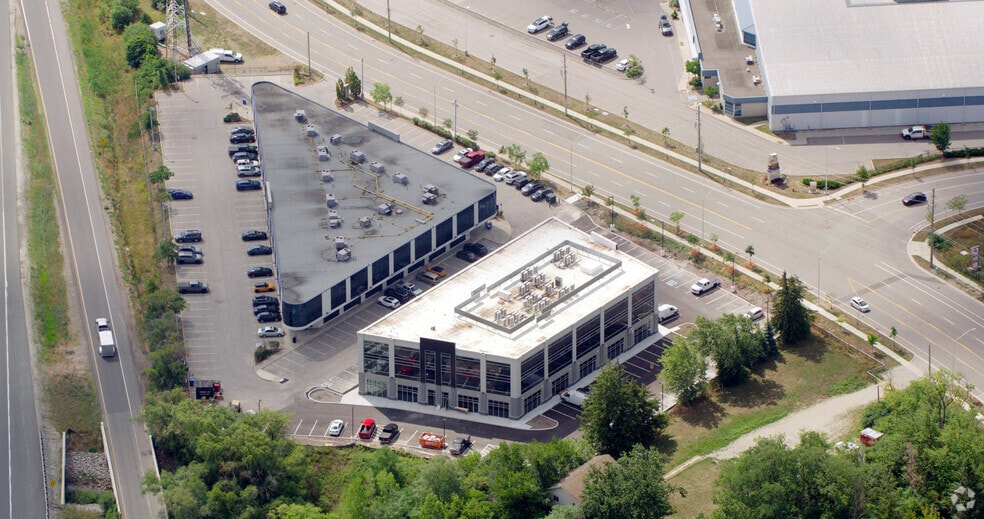 1670 N Service Rd E, Oakville, ON for sale - Building Photo - Image 3 of 8
