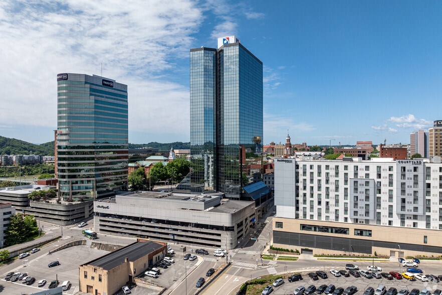 800 S Gay St, Knoxville, TN for lease - Building Photo - Image 2 of 21