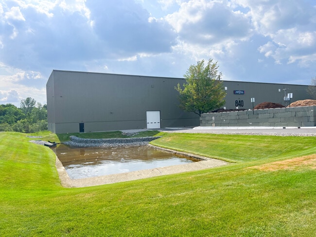 More details for 840 Rickett Rd, Brighton, MI - Industrial for Lease
