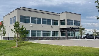 Plus de détails pour 816 5 Av SW, Sundre, AB - Flex à vendre