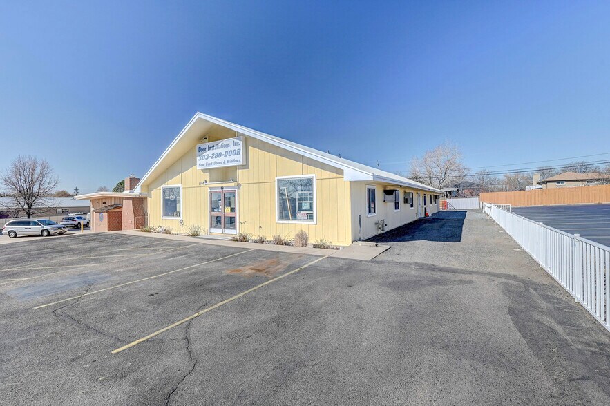 11091 Irma Dr, Northglenn, CO à vendre - Photo du bâtiment - Image 2 de 14