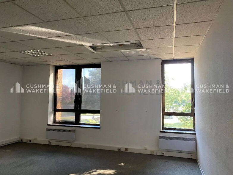 Bureau dans Lingolsheim à louer - Photo intérieure - Image 2 de 8