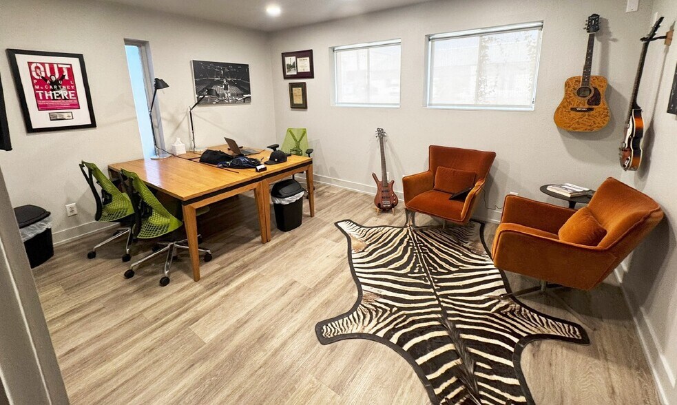 1927 Sable Ln, San Antonio, TX à vendre - Photo du bâtiment - Image 3 de 6