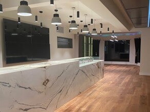 8210-8214 W Sunset Blvd, West Hollywood, CA for lease Interior Photo- Image 1 of 2