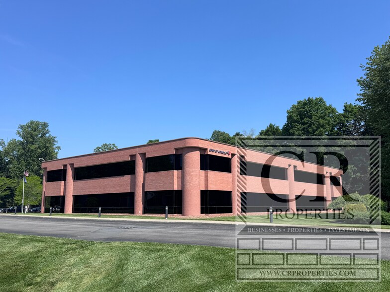 2649 South Rd, Poughkeepsie, NY à louer - Photo du bâtiment - Image 3 de 11