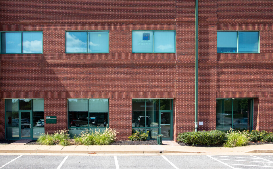 10999 Red Run Blvd, Owings Mills, MD for lease - Building Photo - Image 3 of 8