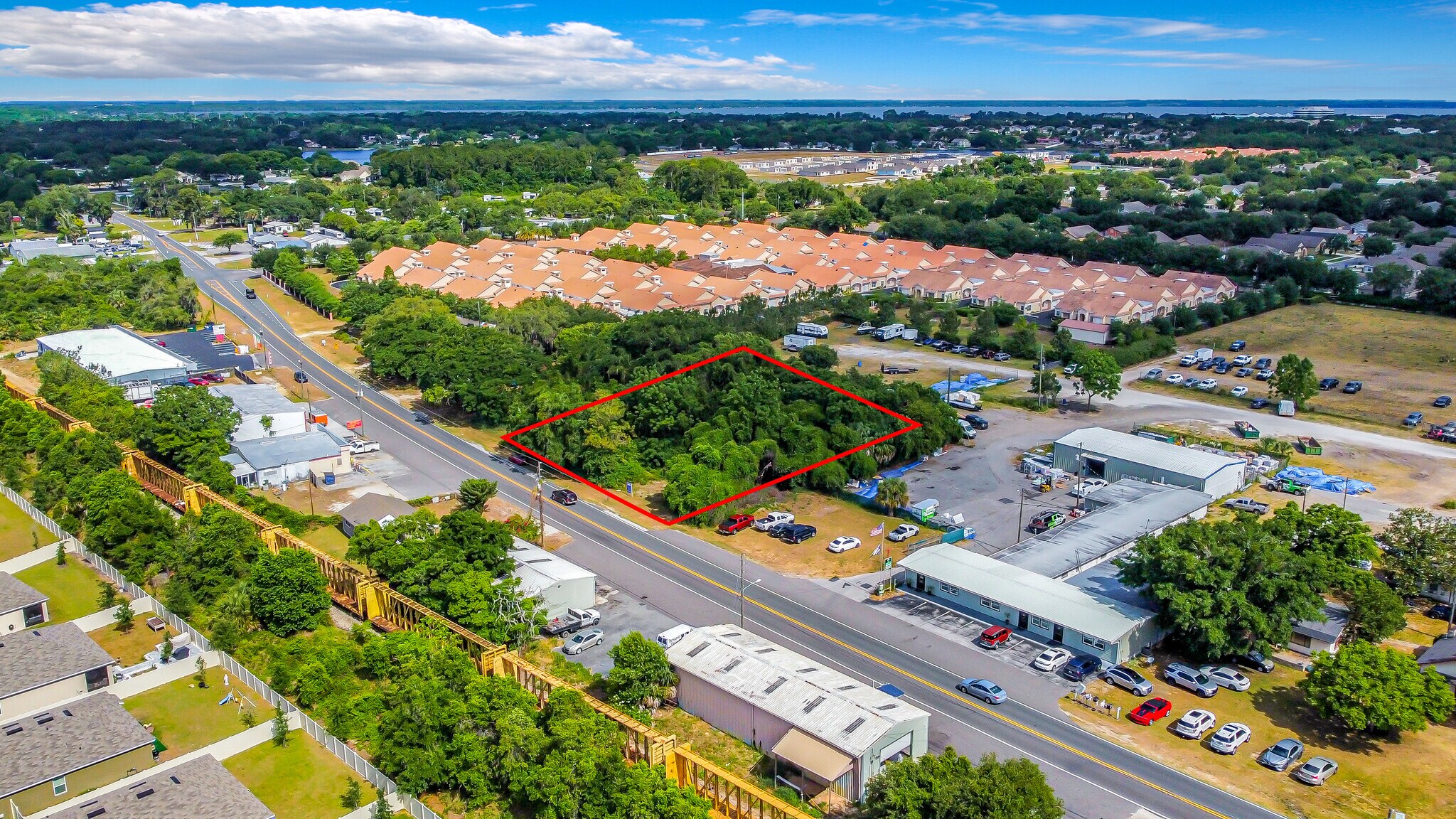 W OLD US HWY 441, Tavares, FL for sale Primary Photo- Image 1 of 5