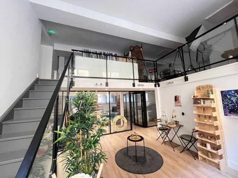 3 Rue Saint Claude, Lyon à louer - Photo intérieure - Image 2 de 12