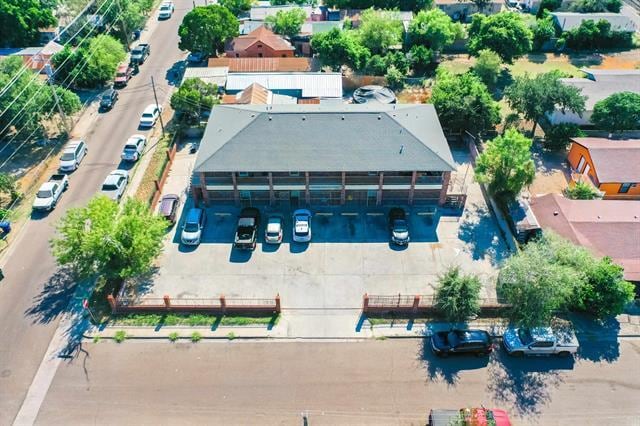 2220 Santa Cleotilde Ave, Laredo, TX for sale - Building Photo - Image 2 of 15