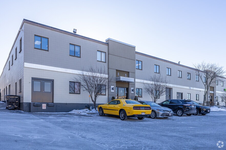 155 New Boston St, Woburn, MA for lease - Primary Photo - Image 1 of 15