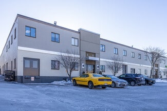 Plus de détails pour 155 New Boston St, Woburn, MA - Local d'activités à louer