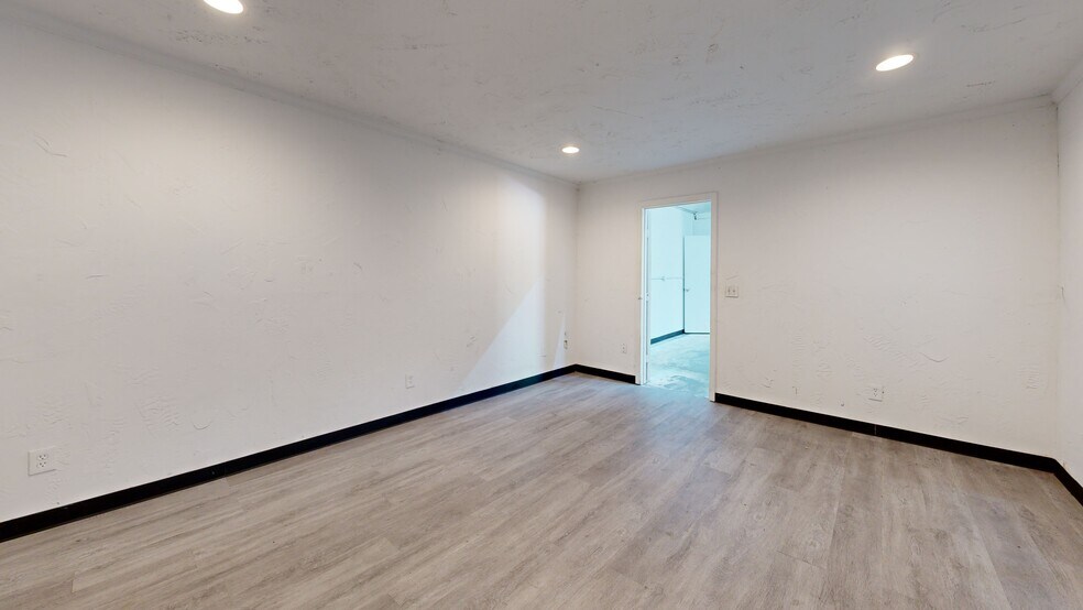 5051 David Strickland Rd, Fort Worth, TX à louer - Numérisation 3D de Matterport - Image 3 de 21