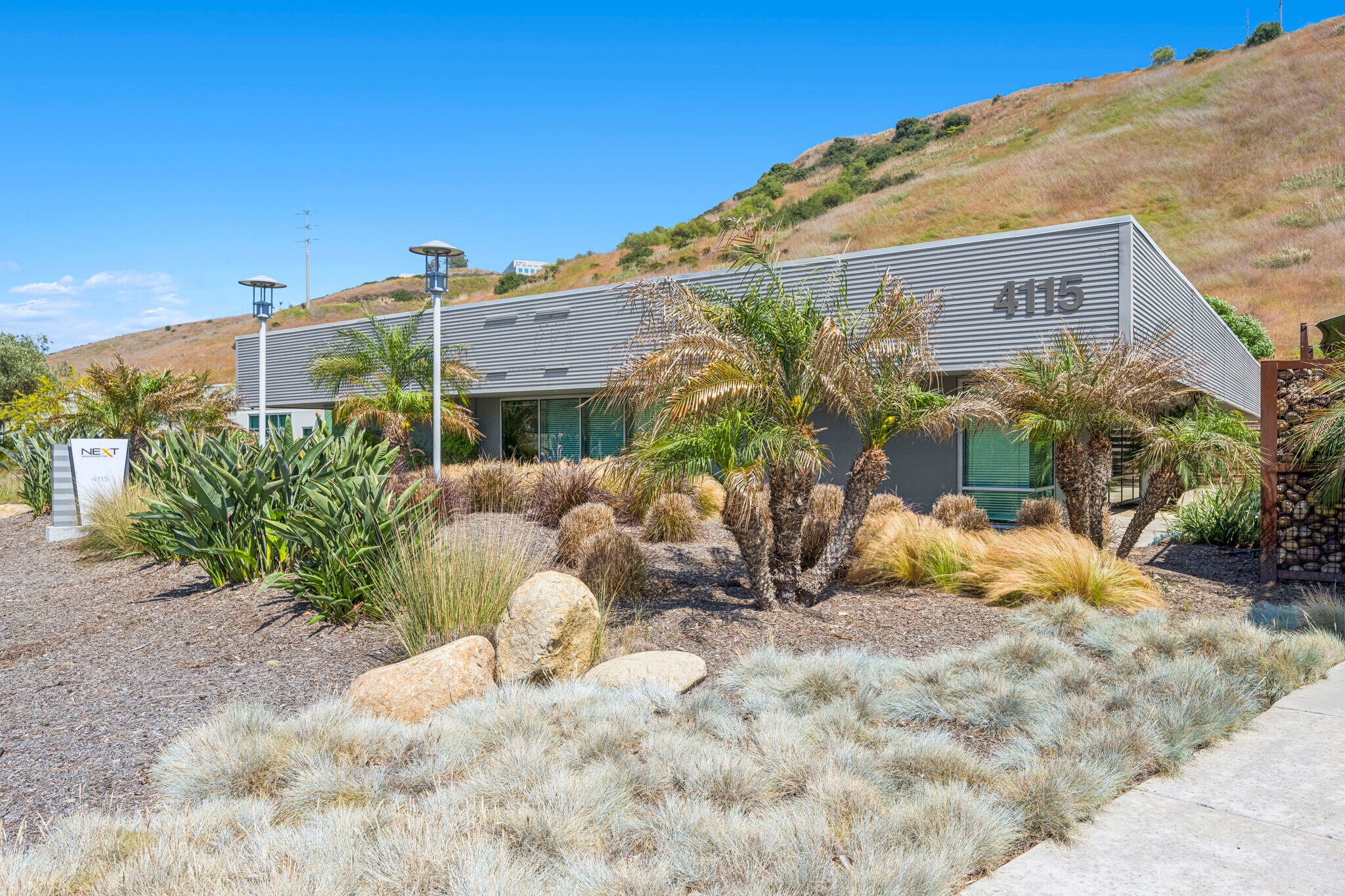 4115 Sorrento Valley Blvd, San Diego, CA à louer Photo du bâtiment- Image 1 de 24
