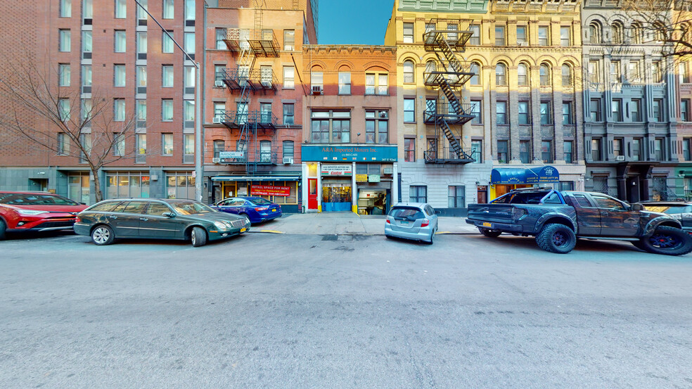 307 E 92nd St, New York, NY for sale - Building Photo - Image 1 of 1