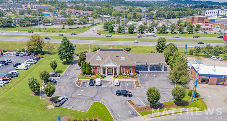 724 President Pl, Smyrna, TN for sale - Building Photo - Image 2 of 3