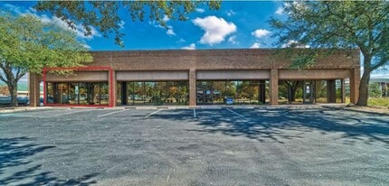 10906 Laureate Dr, San Antonio, TX for lease Interior Photo- Image 2 of 5