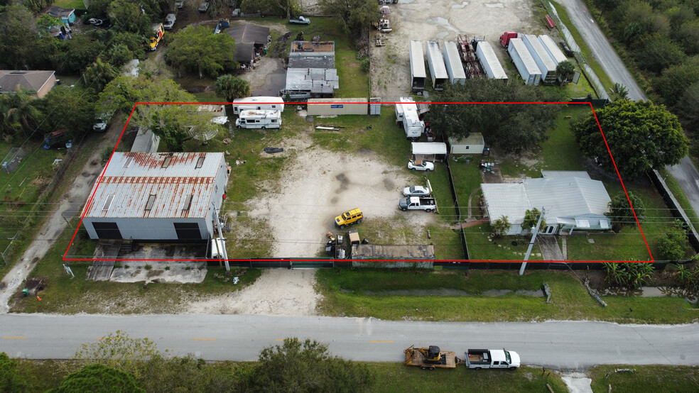 4405 Metzger Rd, Fort Pierce, FL for sale - Building Photo - Image 1 of 1