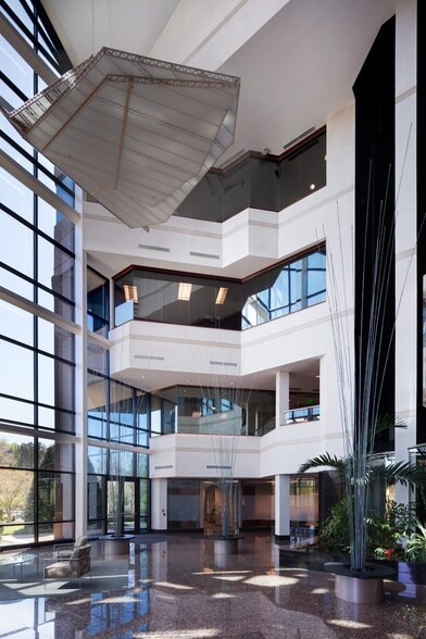 4825 Creekstone Dr, Durham, NC for lease - Lobby - Image 2 of 7