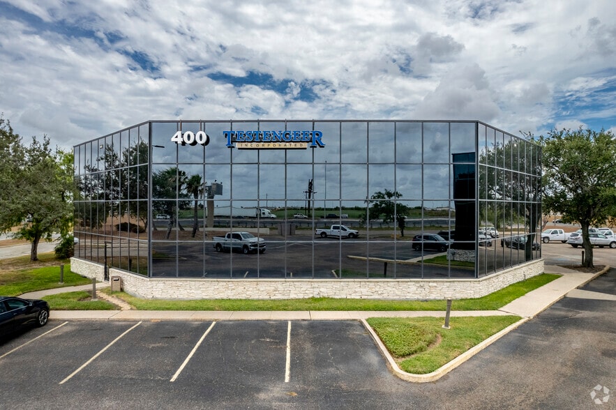 400 S Padre Island Dr, Corpus Christi, TX for lease - Building Photo - Image 3 of 4