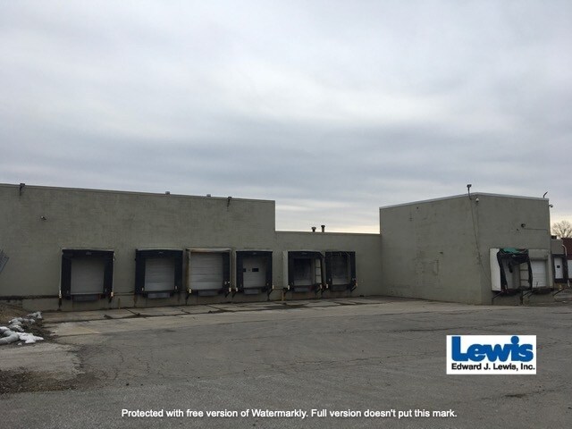 600 N Meridian Rd, Youngstown, OH for sale - Building Photo - Image 1 of 1