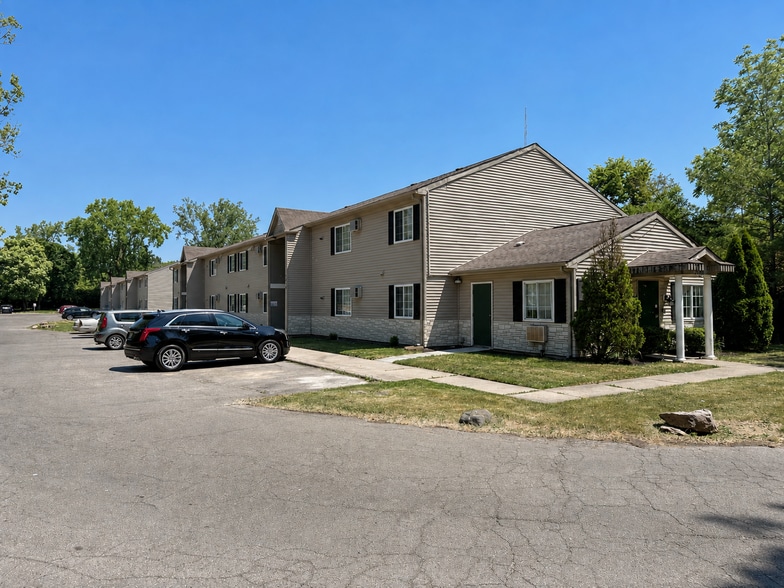 5900 Erica Ct, Dayton, OH for sale - Building Photo - Image 2 of 9