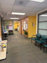 1400 Westgate Center Dr, Winston-Salem, NC for lease Interior Photo- Image 2 of 5