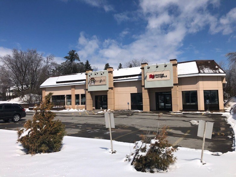 218-220 Boul du Curé-Labelle, Rosemère, QC for sale - Primary Photo - Image 1 of 1