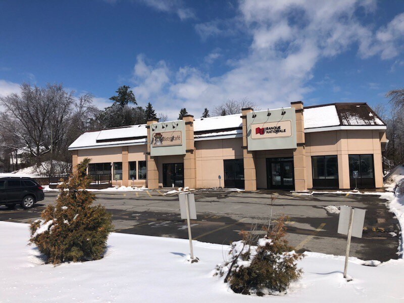 218-220 Boul du Curé-Labelle, Rosemère, QC à vendre Photo principale- Image 1 de 1