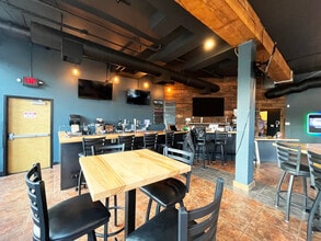 7319 N John Ave, Portland, OR for lease Interior Photo- Image 1 of 7