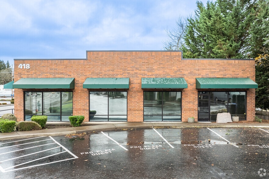 418 Beavercreek Rd, Oregon City, OR for lease - Building Photo - Image 3 of 8