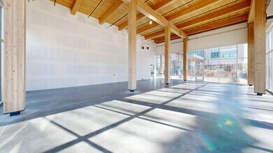 1501 Mike Fahey St, Omaha, NE for lease Interior Photo- Image 1 of 7