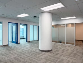 5657 Spring Garden Rd, Halifax, NS à louer Photo intérieure- Image 2 de 6