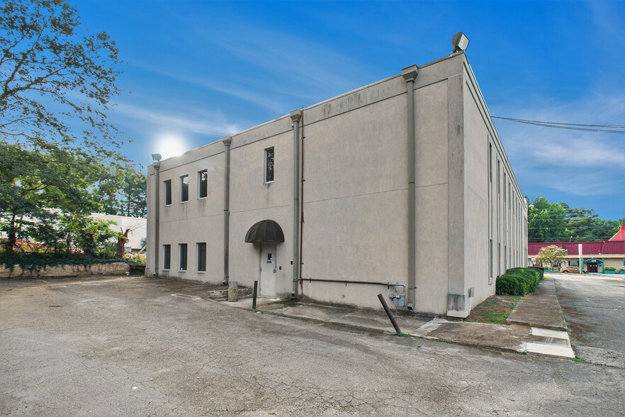 3079 SW Campbellton Rd, Atlanta, GA for lease - Building Photo - Image 2 of 2