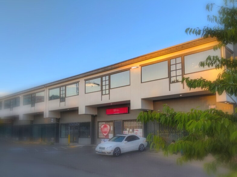 1200 S Jackson St, Seattle, WA à louer - Photo du bâtiment - Image 2 de 7