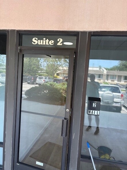 3825 Market St, Wilmington, NC for lease - Building Photo - Image 2 of 16