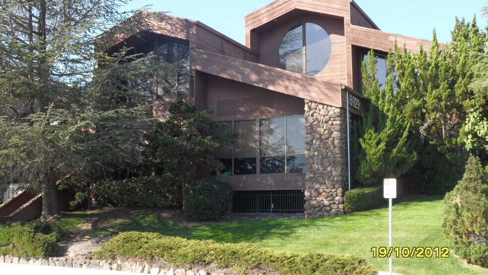 6929 Sunrise Blvd, Citrus Heights, CA à louer - Photo du bâtiment - Image 1 de 7