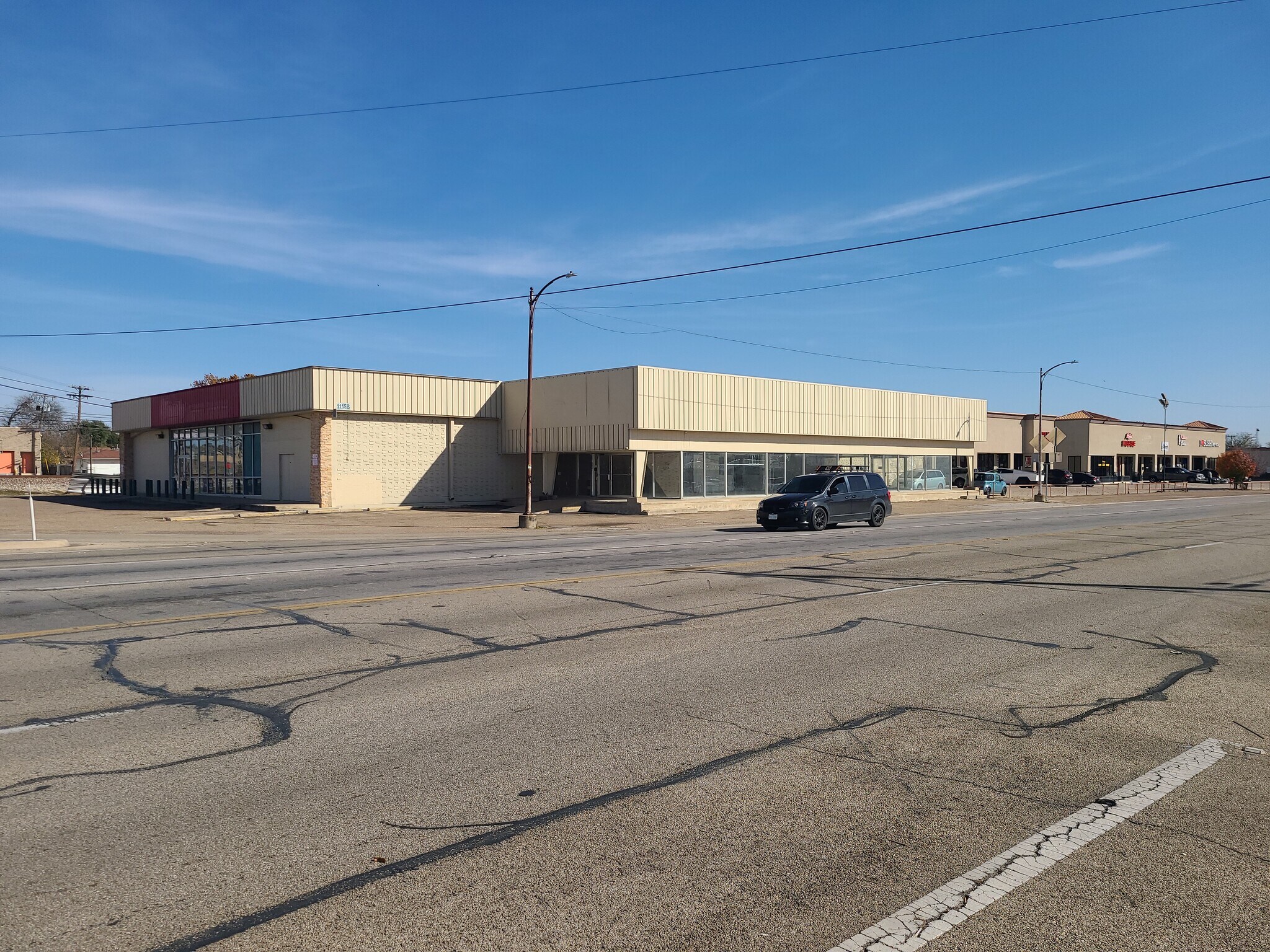 1115 W Veterans Memorial Blvd, Killeen, TX à louer Photo principale- Image 1 de 26