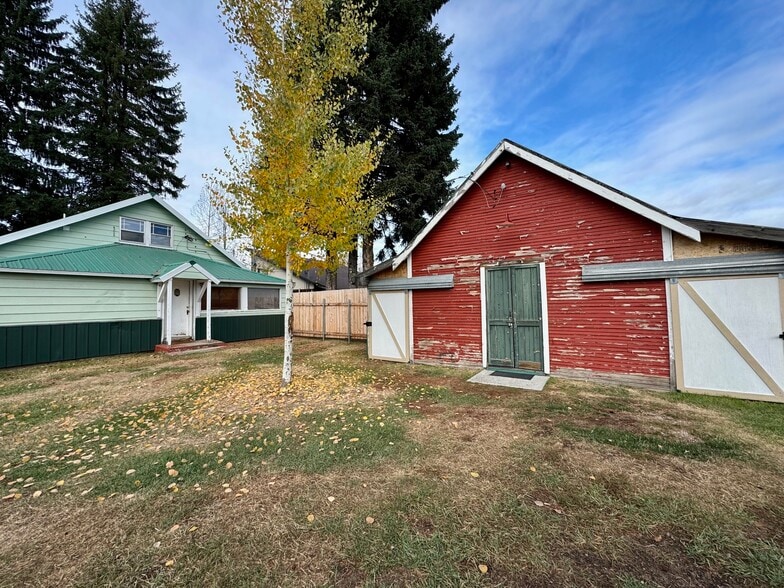 413 S 3rd St, McCall, ID for sale - Building Photo - Image 3 of 17