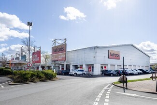 Plus de détails pour 5 Watling St, Cannock - Commerce de détail à louer