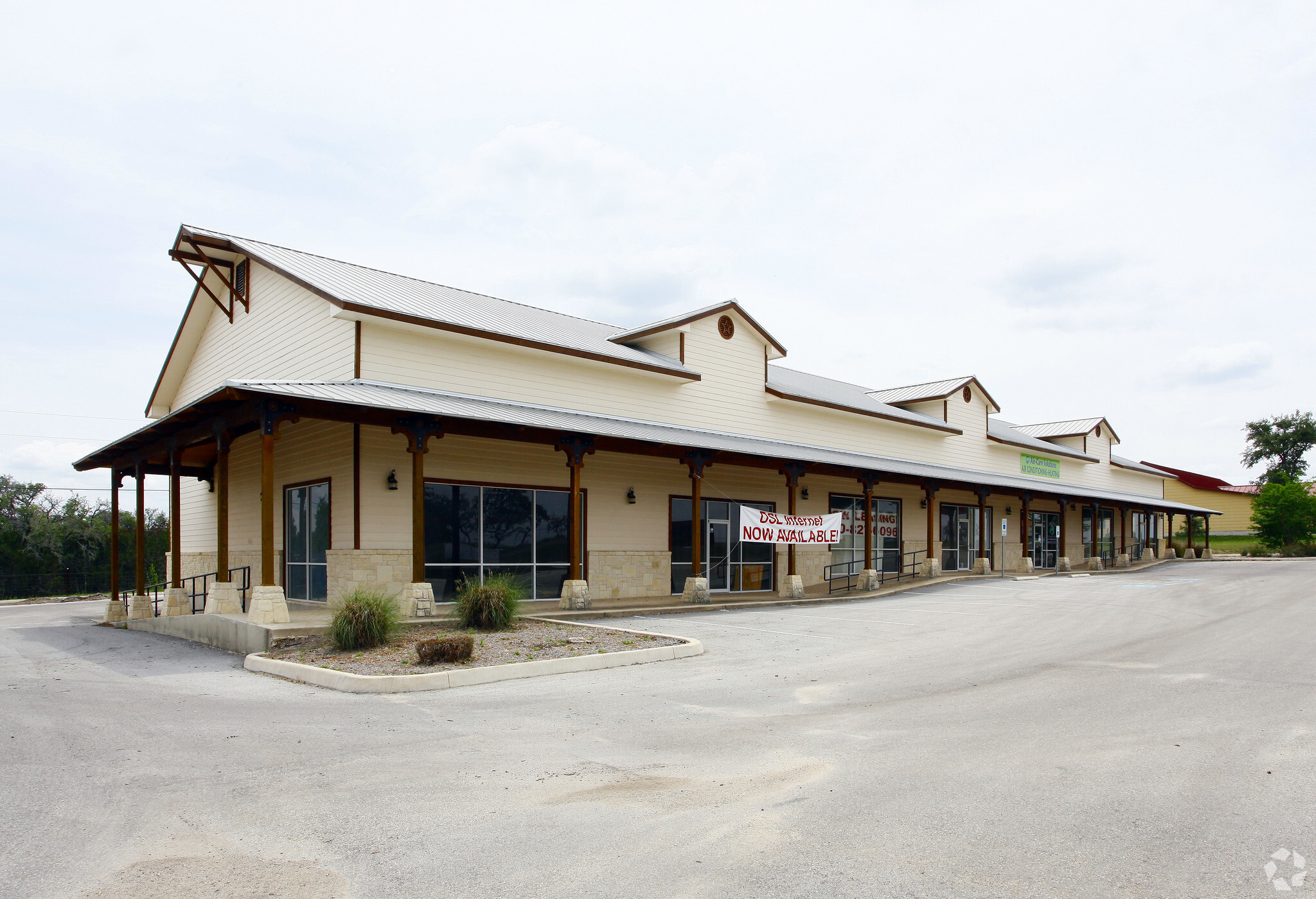 3540 State Highway 16 S, Bandera, TX for sale Primary Photo- Image 1 of 1