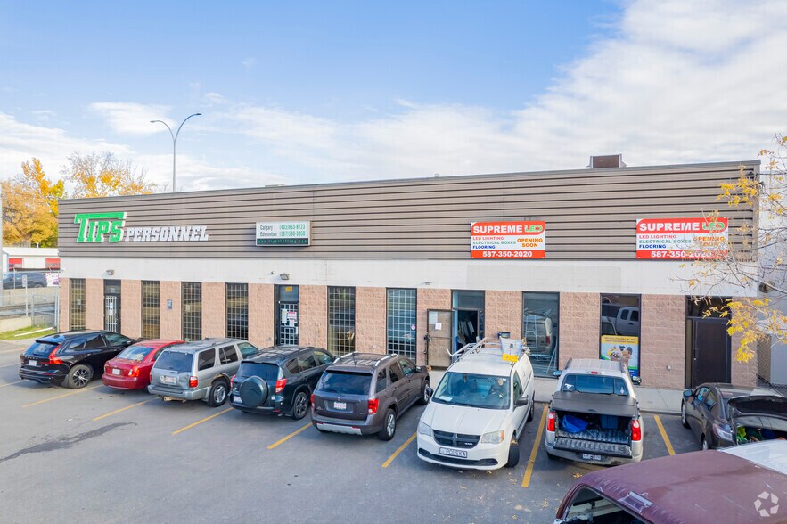 324-328 39 Av SE, Calgary, AB à louer - Photo du bâtiment - Image 1 de 2