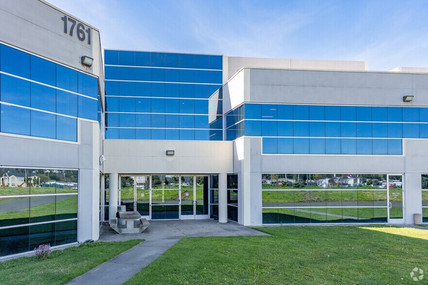 1761 Broadway St, Vallejo, CA à louer - Photo du bâtiment - Image 3 de 9