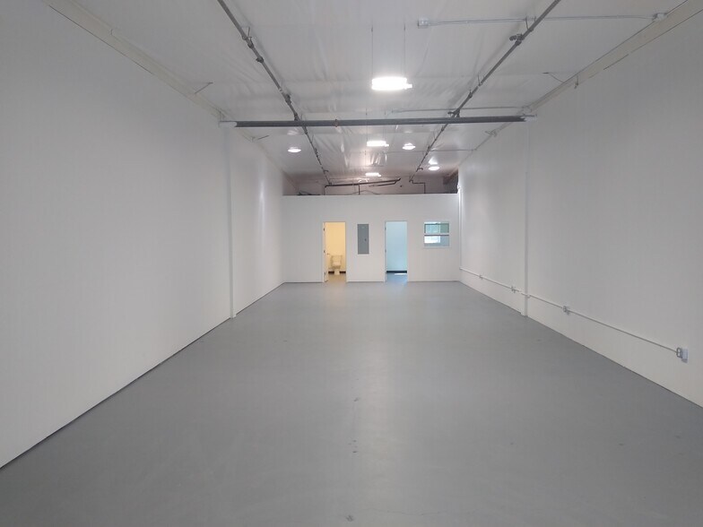 3471 Regional Pkwy, Santa Rosa, CA à louer - Photo intérieure - Image 2 de 9