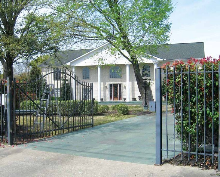 9420 Fm 1960 Rd W, Houston, TX à louer - Photo du bâtiment - Image 2 de 15