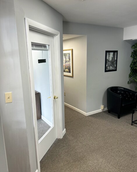 235 Summer Rd, Boxborough, MA à louer - Photo du bâtiment - Image 2 de 13