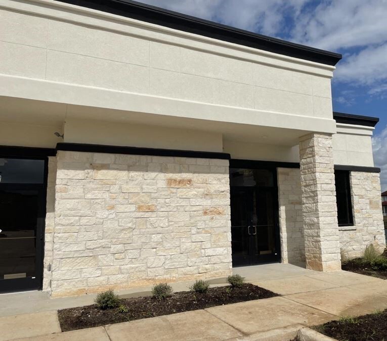 5501 Cabrera Ln, Sugar Land, TX for lease Building Photo- Image 1 of 2