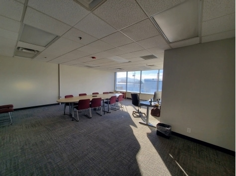 1240 Icehouse Ave, Sparks, NV à vendre - Photo du bâtiment - Image 2 de 12