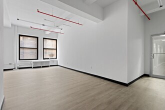 248 W 35th St, New York, NY for lease Building Photo- Image 1 of 7