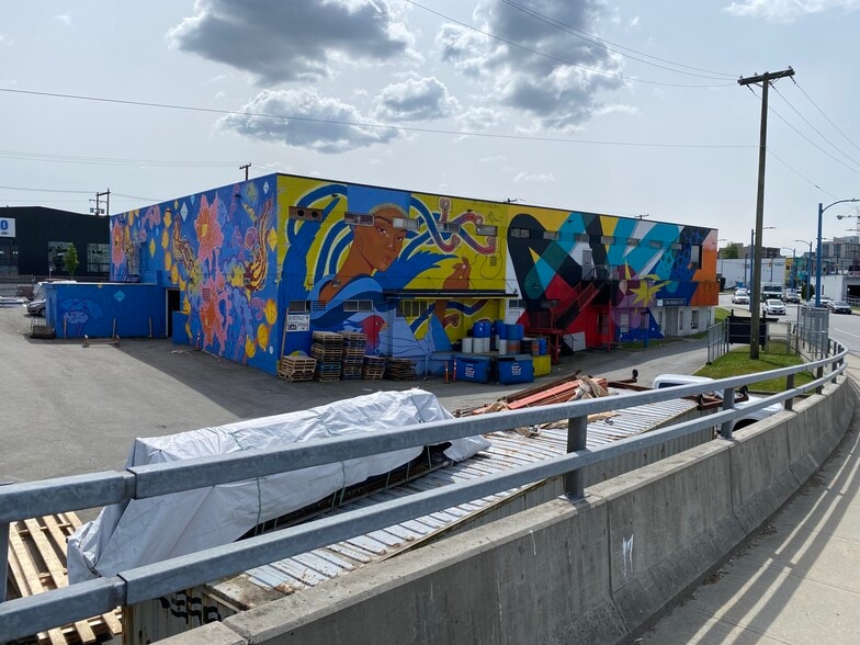 876 Cordova st, Vancouver, BC for lease - Building Photo - Image 2 of 9