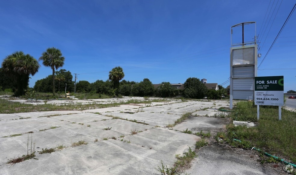 458 Blanding Blvd, Orange Park, FL for lease - Primary Photo - Image 1 of 5